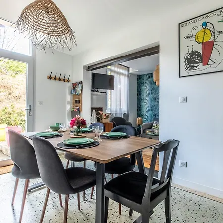 Апартаменты La Maison De Vallieres Клермон-Ферран